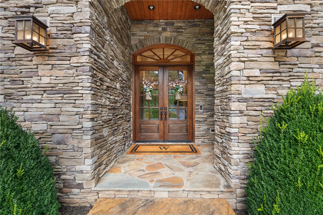 3310 Centerville Road Anderson, SC 29625 - Photo 5 of 47 Grand Entrance