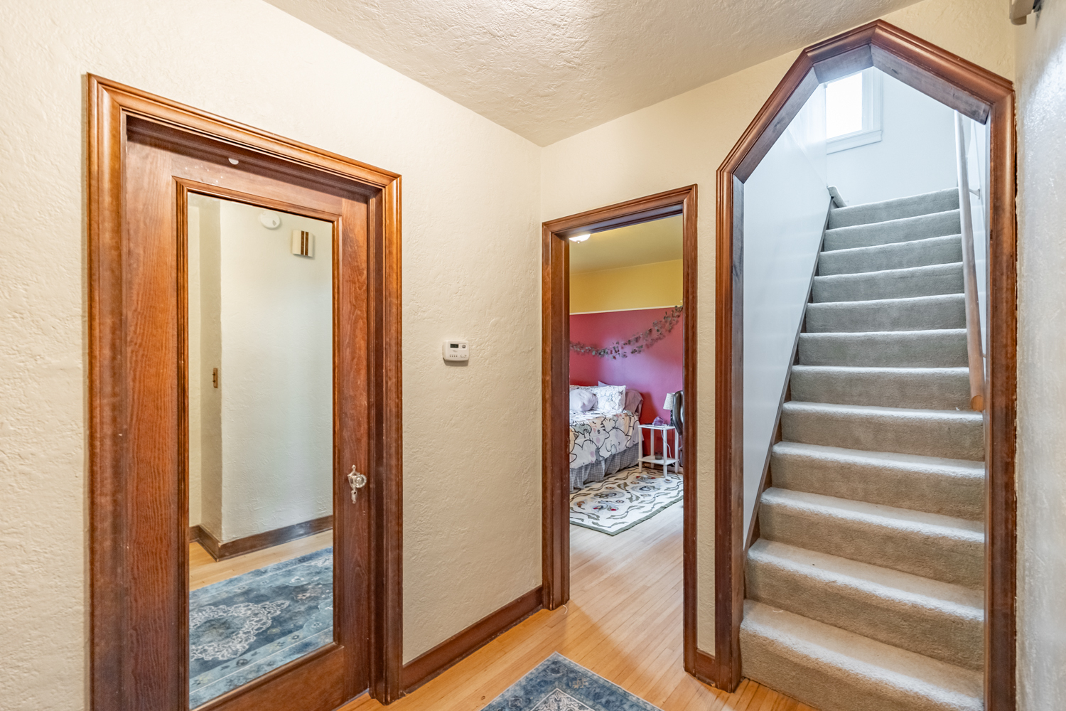 725 Augusta Avenue Elgin, IL 60120 - Photo 23 of 37