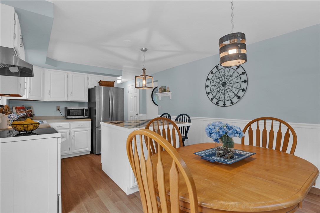 23 Colonial Drive Westerly, RI 02891 - Photo 12 of 40