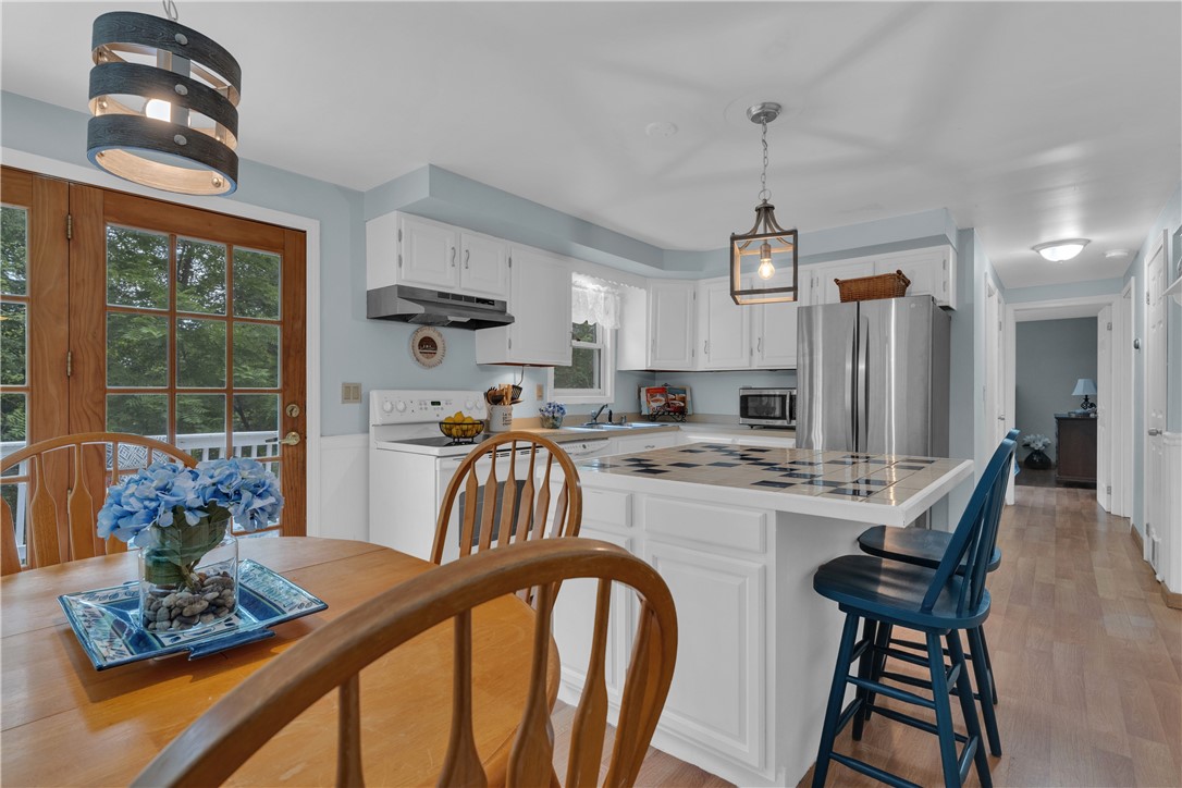 23 Colonial Drive Westerly, RI 02891 - Photo 13 of 40