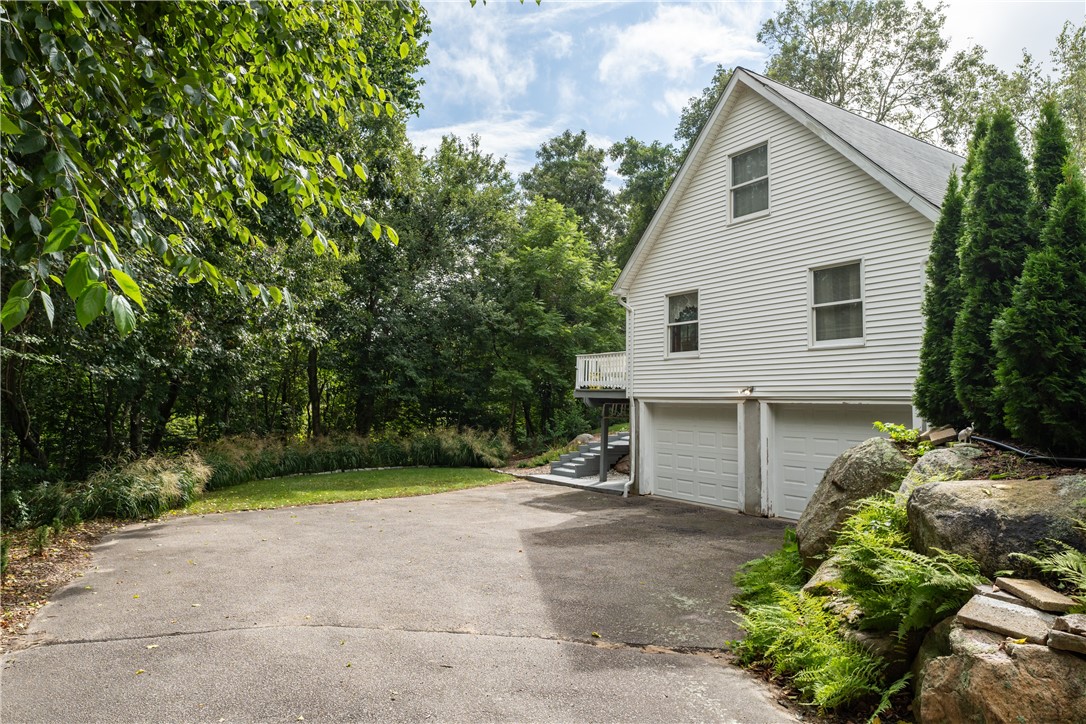 23 Colonial Drive Westerly, RI 02891 - Photo 29 of 40