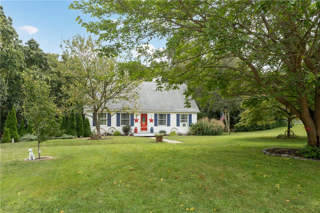 23 Colonial Drive Westerly, RI 02891 - Photo 31 of 40