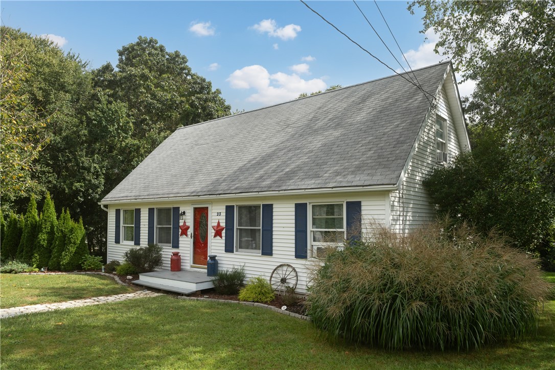 23 Colonial Drive Westerly, RI 02891 - Photo 32 of 40