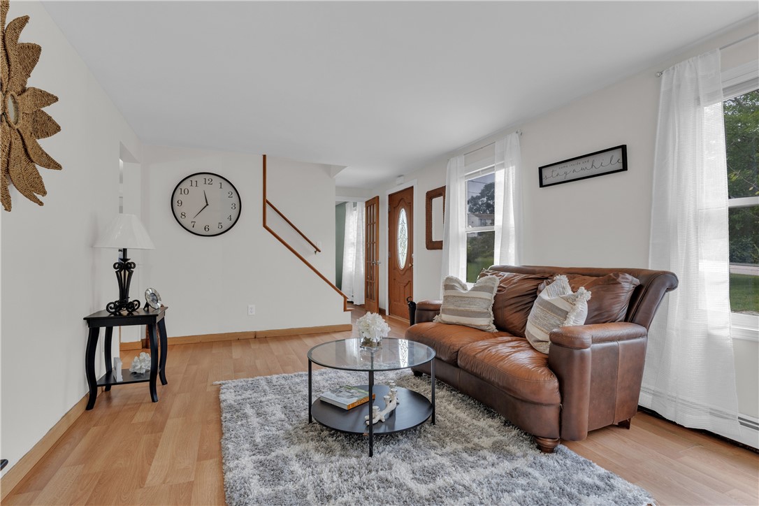 23 Colonial Drive Westerly, RI 02891 - Photo 7 of 40