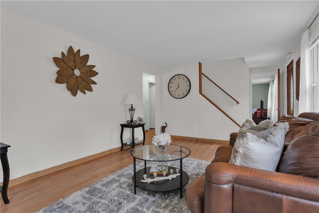 23 Colonial Drive Westerly, RI 02891 - Photo 8 of 40