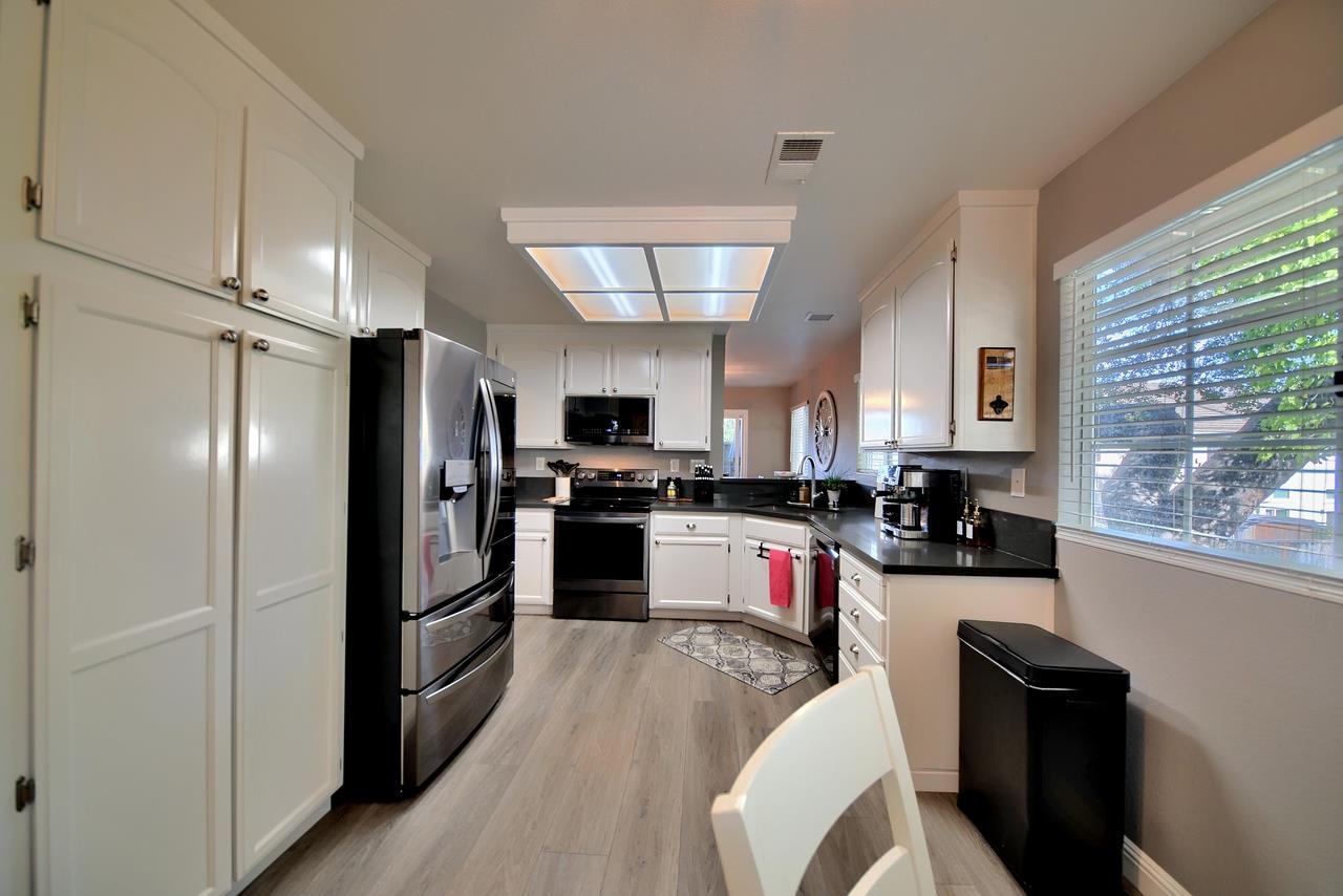 1002 Pinehurst Court Concord, CA 94521 - Photo 12 of 75