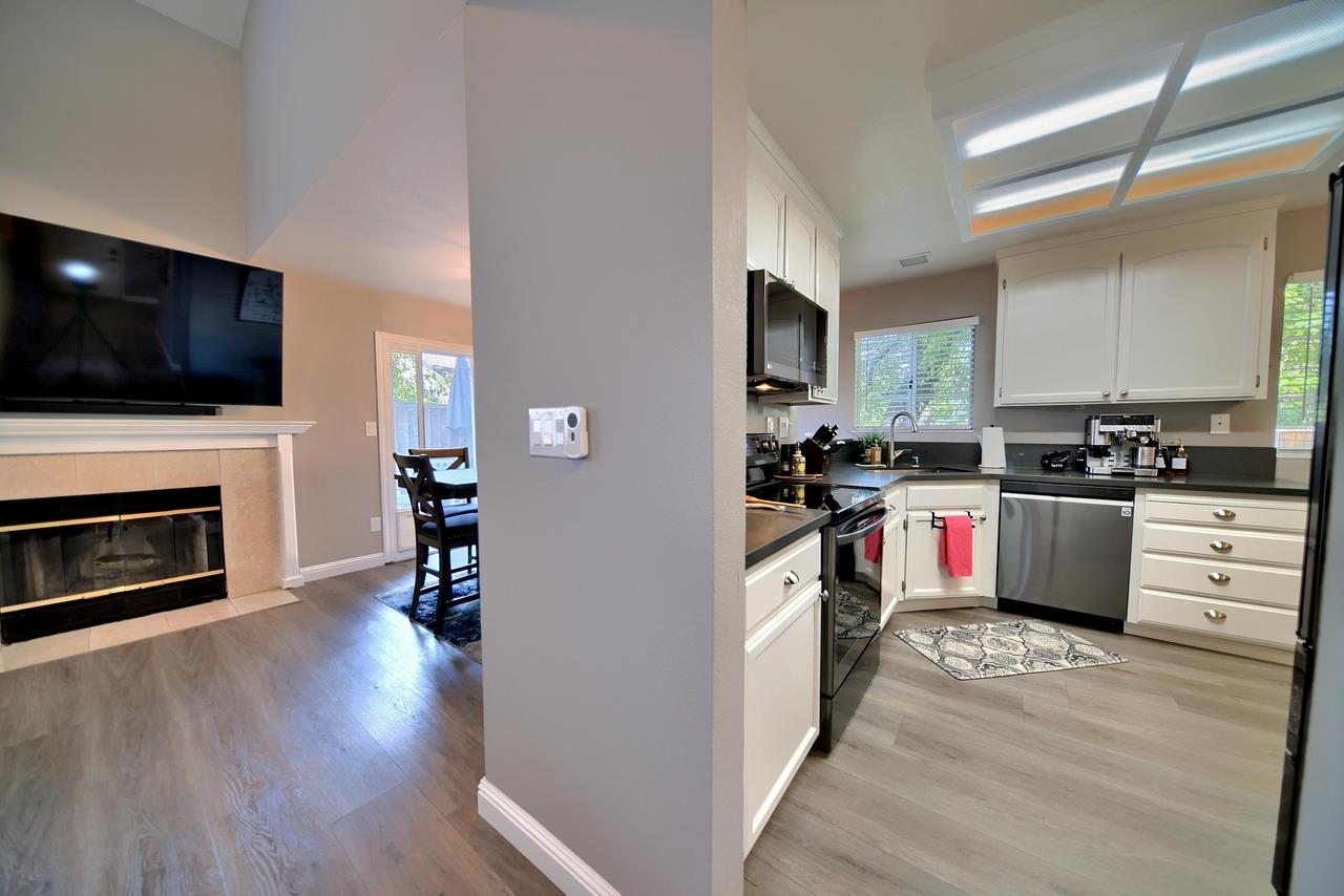 1002 Pinehurst Court Concord, CA 94521 - Photo 18 of 75