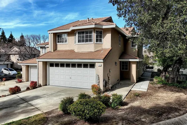 $799,999 | 1002 Pinehurst Court, Concord, CA 94521