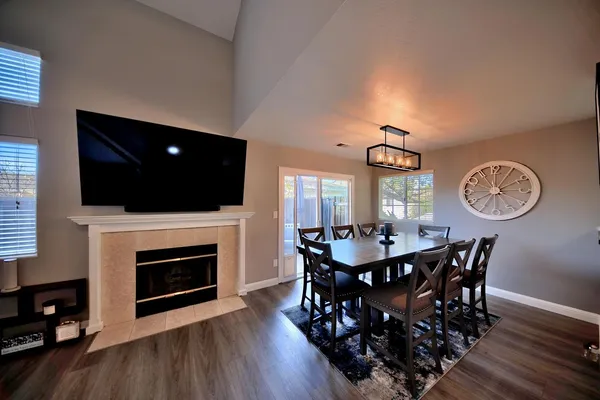 $799,999 | 1002 Pinehurst Court, Concord, CA 94521