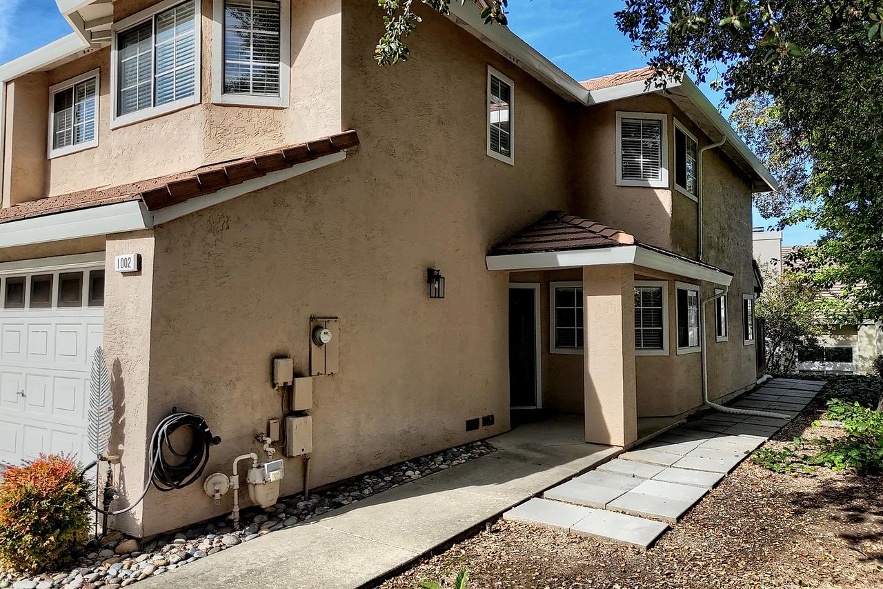 1002 Pinehurst Court Concord, CA 94521 - Photo 4 of 75