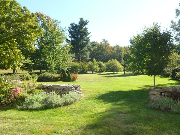 51 Nourse Road Bolton, MA 01740 - Photo 4 of 30
