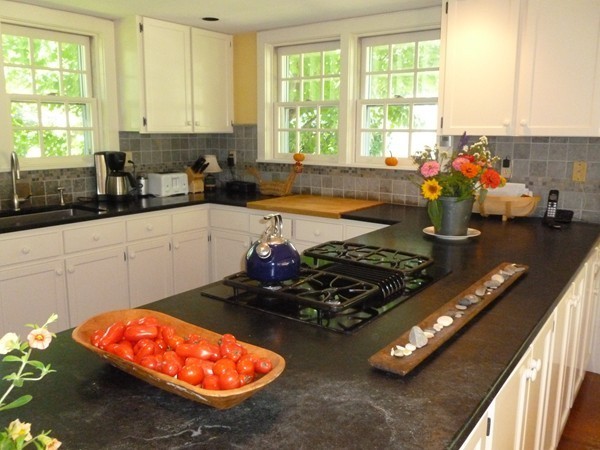 51 Nourse Road Bolton, MA 01740 - Photo 7 of 30