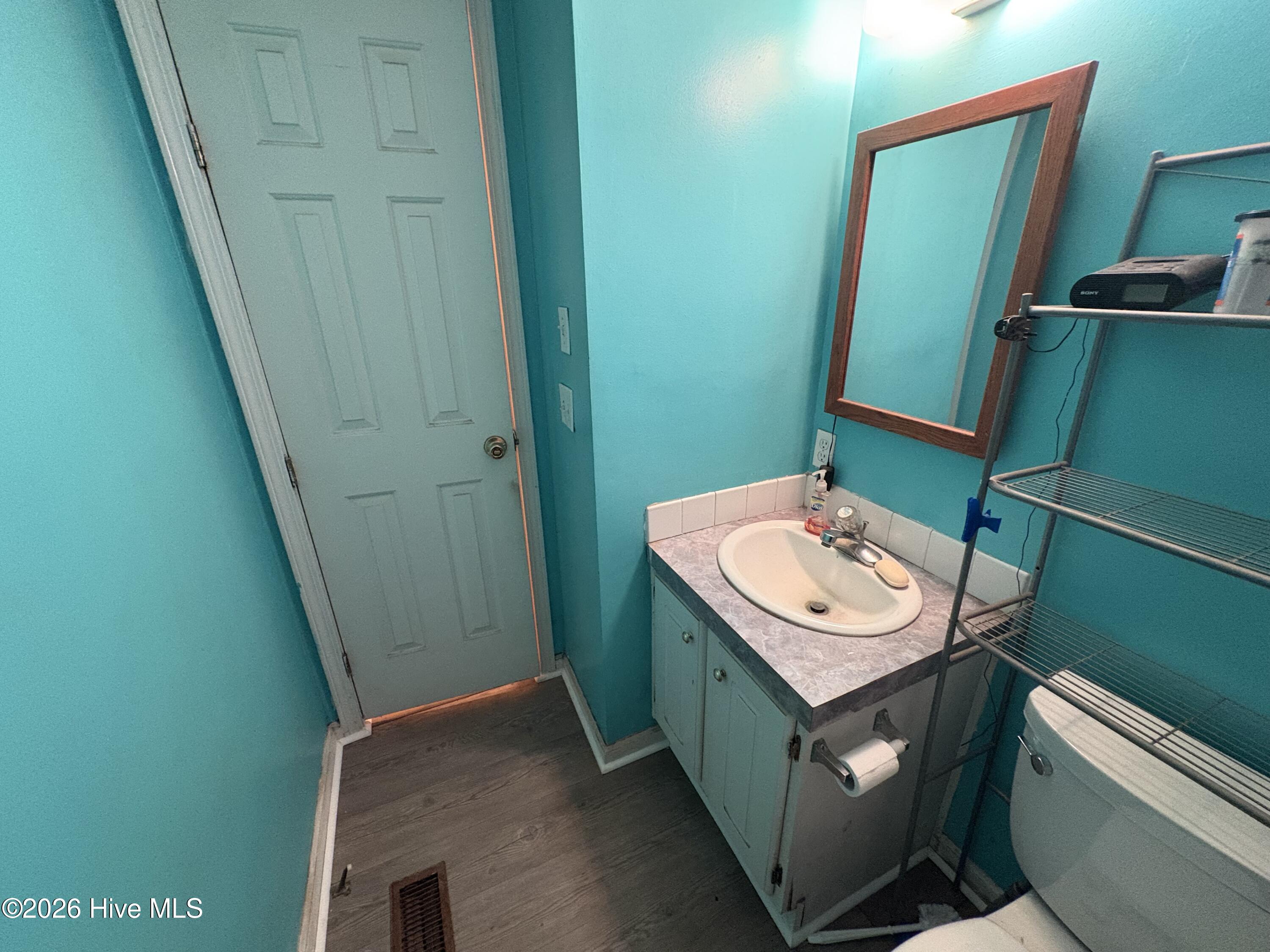 16487 St Johns Church Road Gibson, NC 28343 - Photo 28 of 31 Full Bath 2 (2 of 2.5)