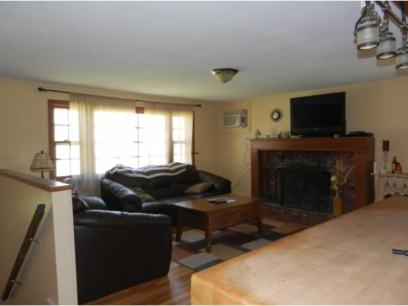 53 Lane Road Derry, NH 03038 - Photo 2 of 15