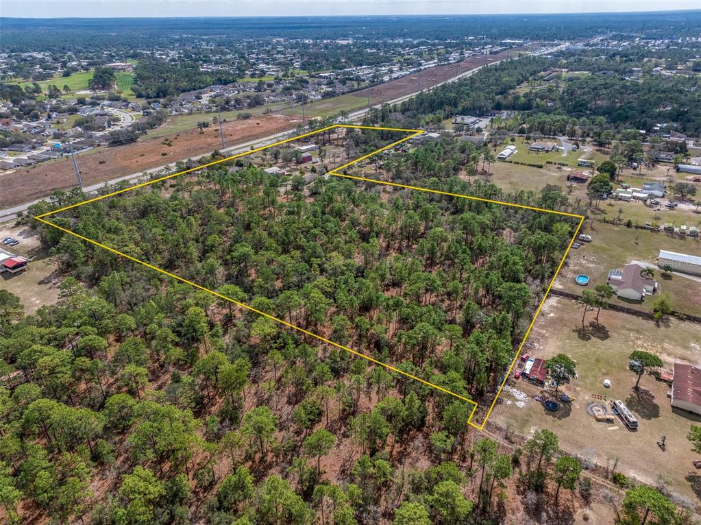 8279 Sunshine Grove Road Brooksville, FL 34613 - Photo 12 of 25