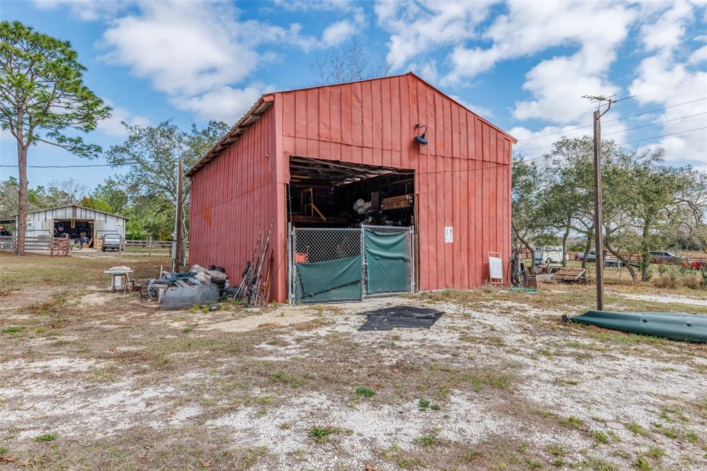 8279 Sunshine Grove Road Brooksville, FL 34613 - Photo 7 of 25