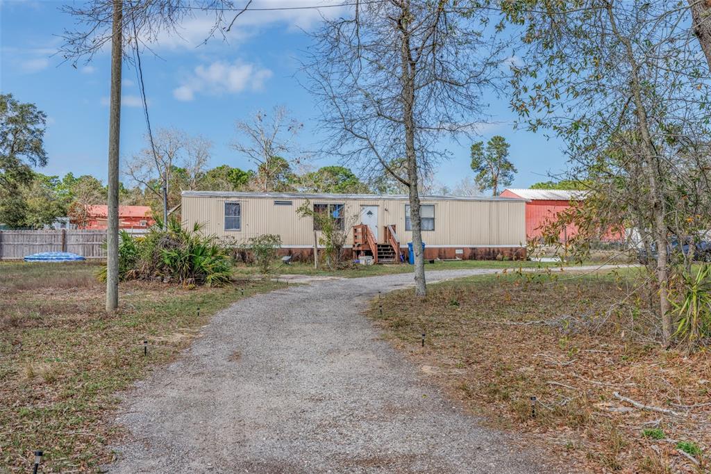 8279 Sunshine Grove Road Brooksville, FL 34613 - Photo 9 of 25