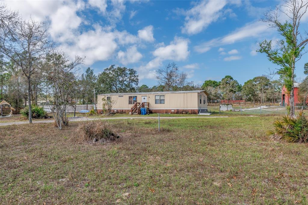 8279 Sunshine Grove Road Brooksville, FL 34613 - Photo 10 of 25