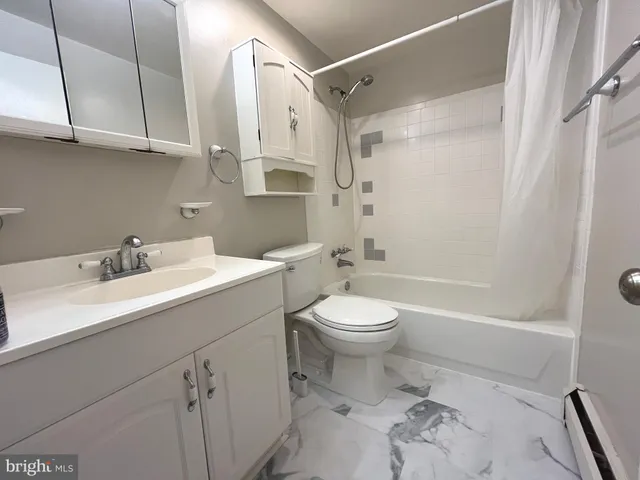 $3,400 | 14915 Daytona Court, Woodbridge, VA 22193