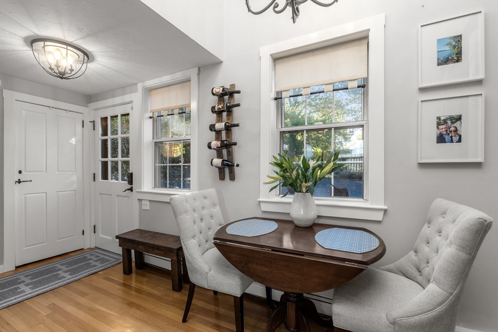 968 Chestnut Street, Unit 968 Newton, MA 02464 - Photo 3 of 25