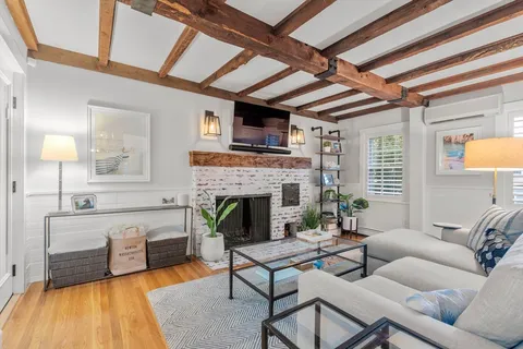 $799,000 | 968 Chestnut Street, Unit 968, Newton, MA 02464