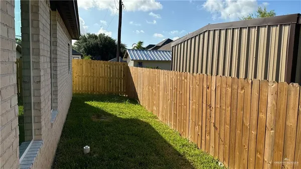 $1,150 | 3711 Chapa Avenue, Mission, TX 78572
