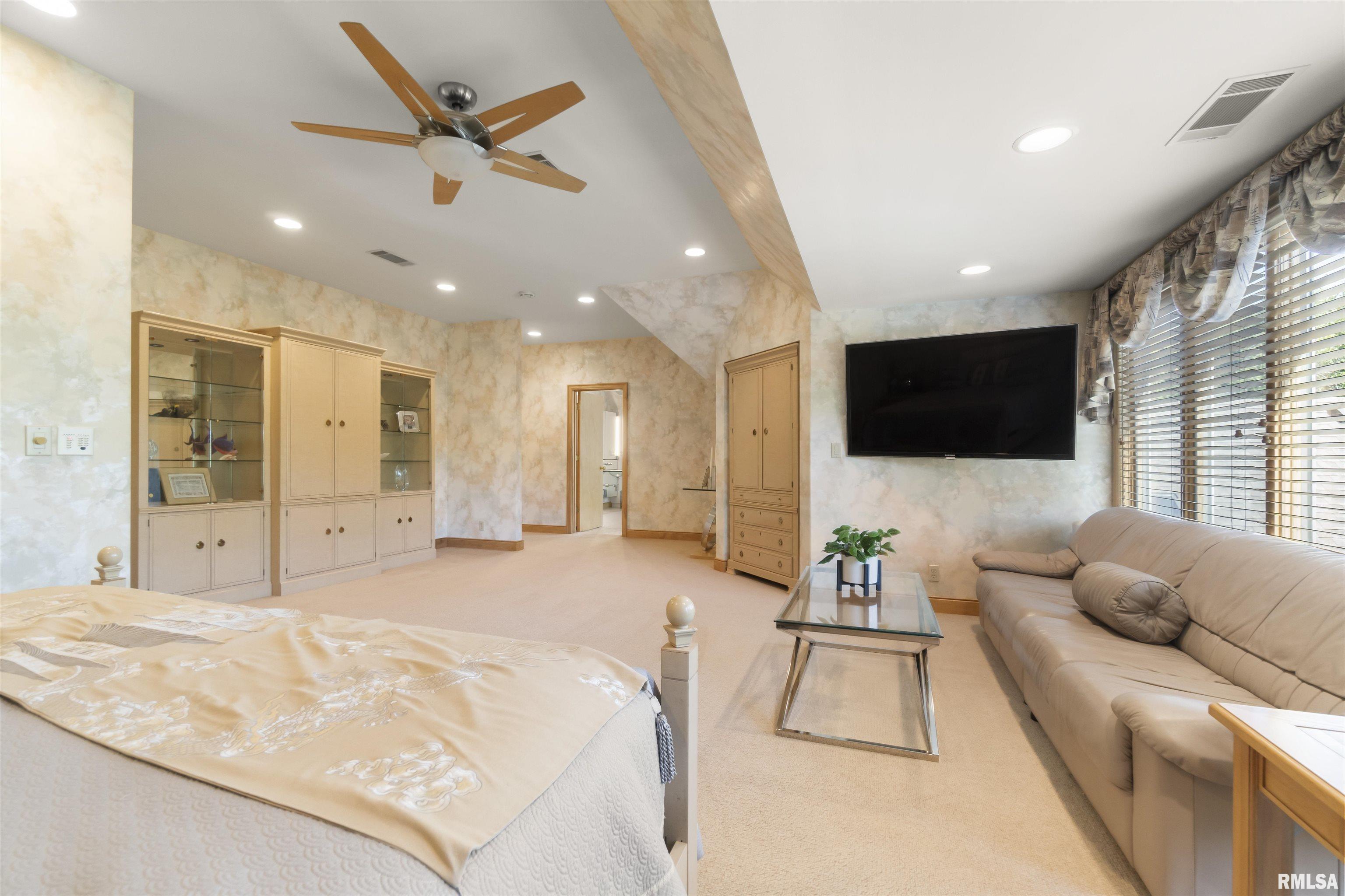 200 West Ravinwoods Road Peoria, IL 61615 - Photo 36 of 70