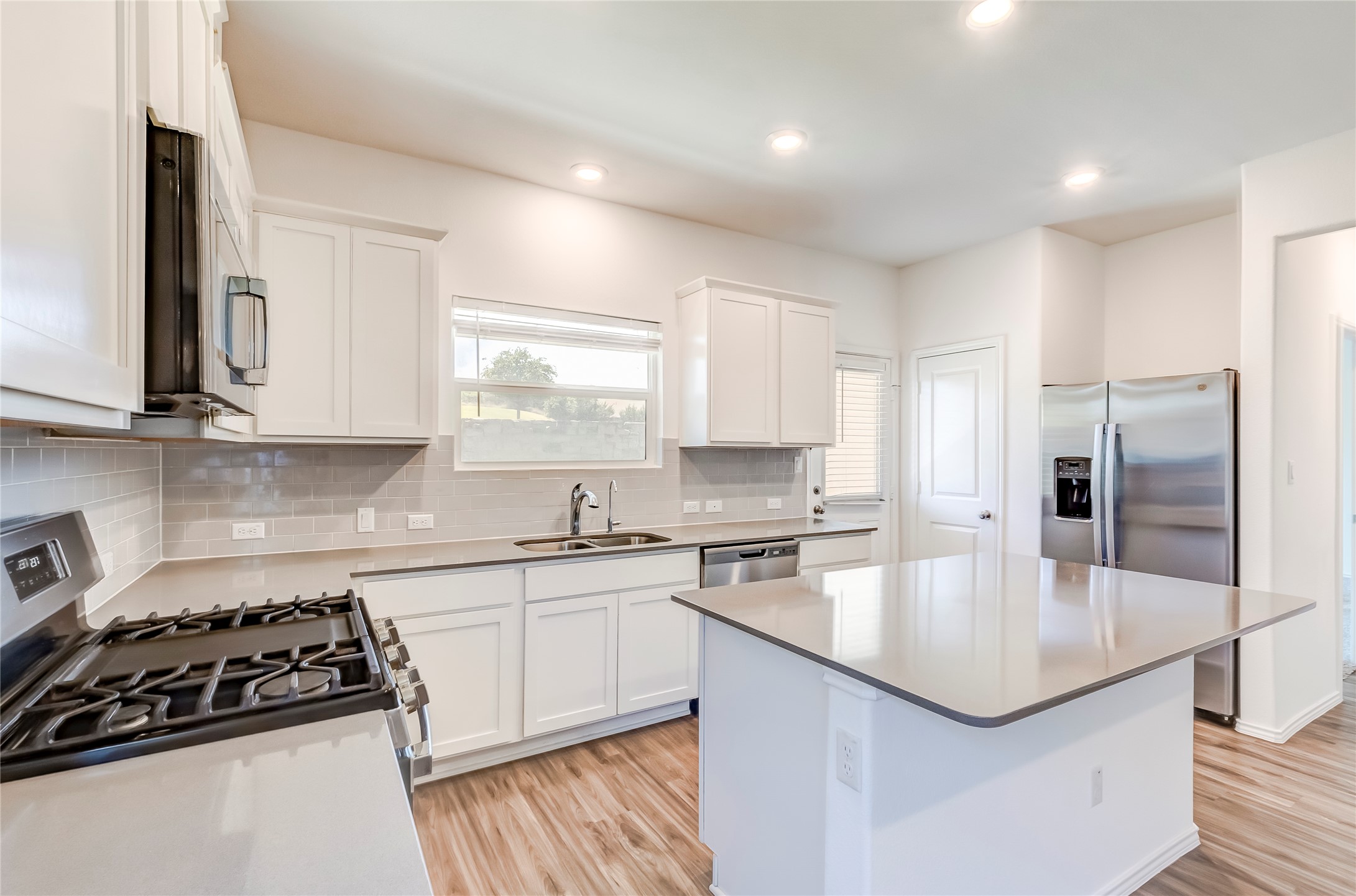 1517 Brueggerhoff Road Leander, TX 78641 - Photo 12 of 31