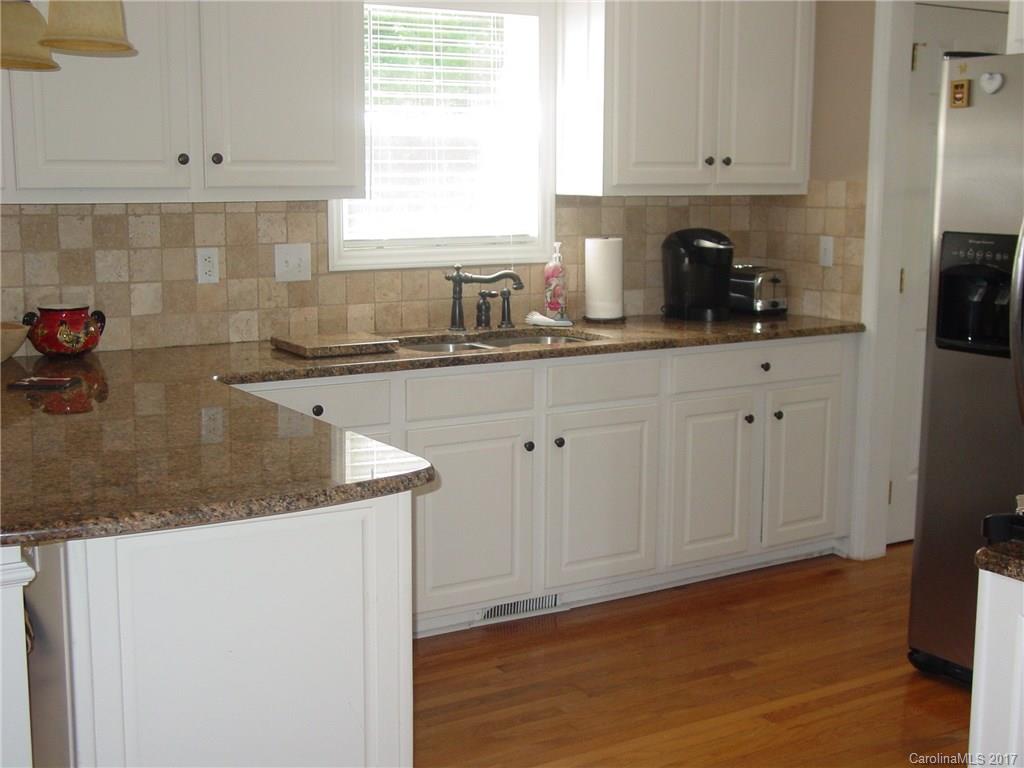 2538 Neely Store Road Rock Hill, SC 29730 - Photo 9 of 24 Gallery Image 9