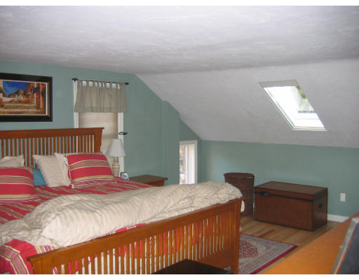 136 Middle Road Southborough, MA 01772 - Photo 16 of 18 Gallery Image 16