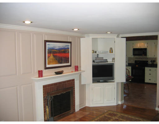 136 Middle Road Southborough, MA 01772 - Photo 10 of 18 Gallery Image 10