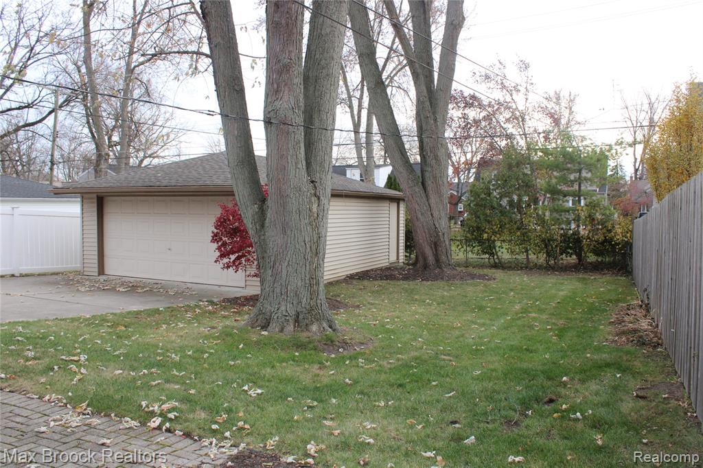2100 Derby Road Birmingham, MI 48009 - Photo 5 of 16