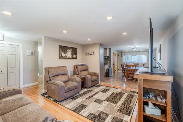 $450,000 | 1785 West Shore Road, Warwick, RI 02889