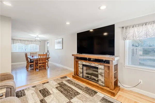 $450,000 | 1785 West Shore Road, Warwick, RI 02889