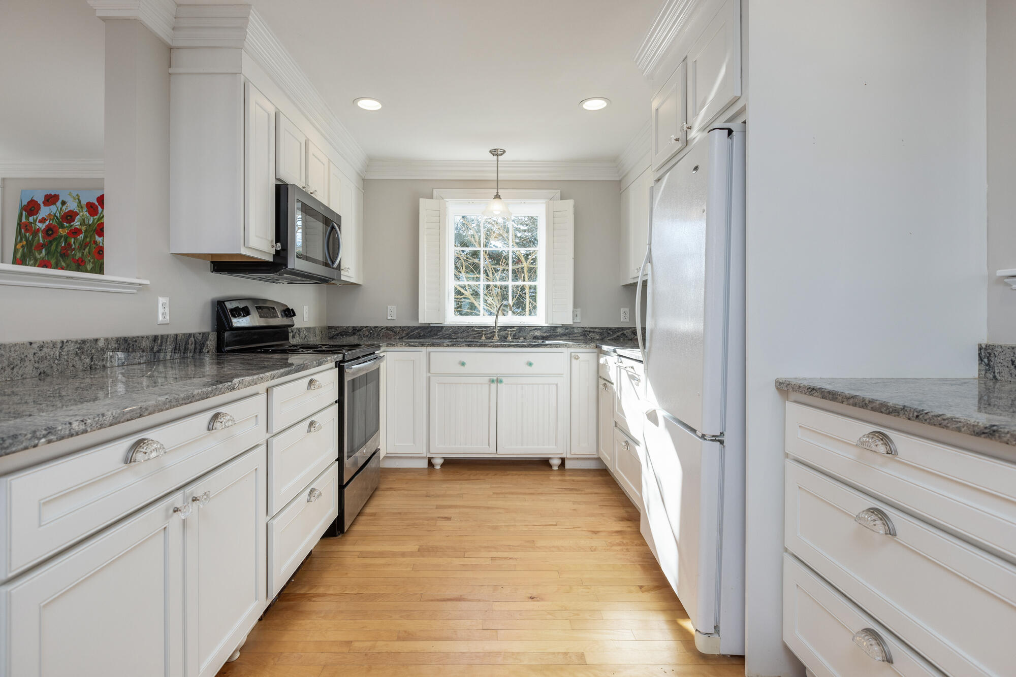 2 Bluff Road South Portland, ME 04106 - Photo 14 of 61 Kitchen-2