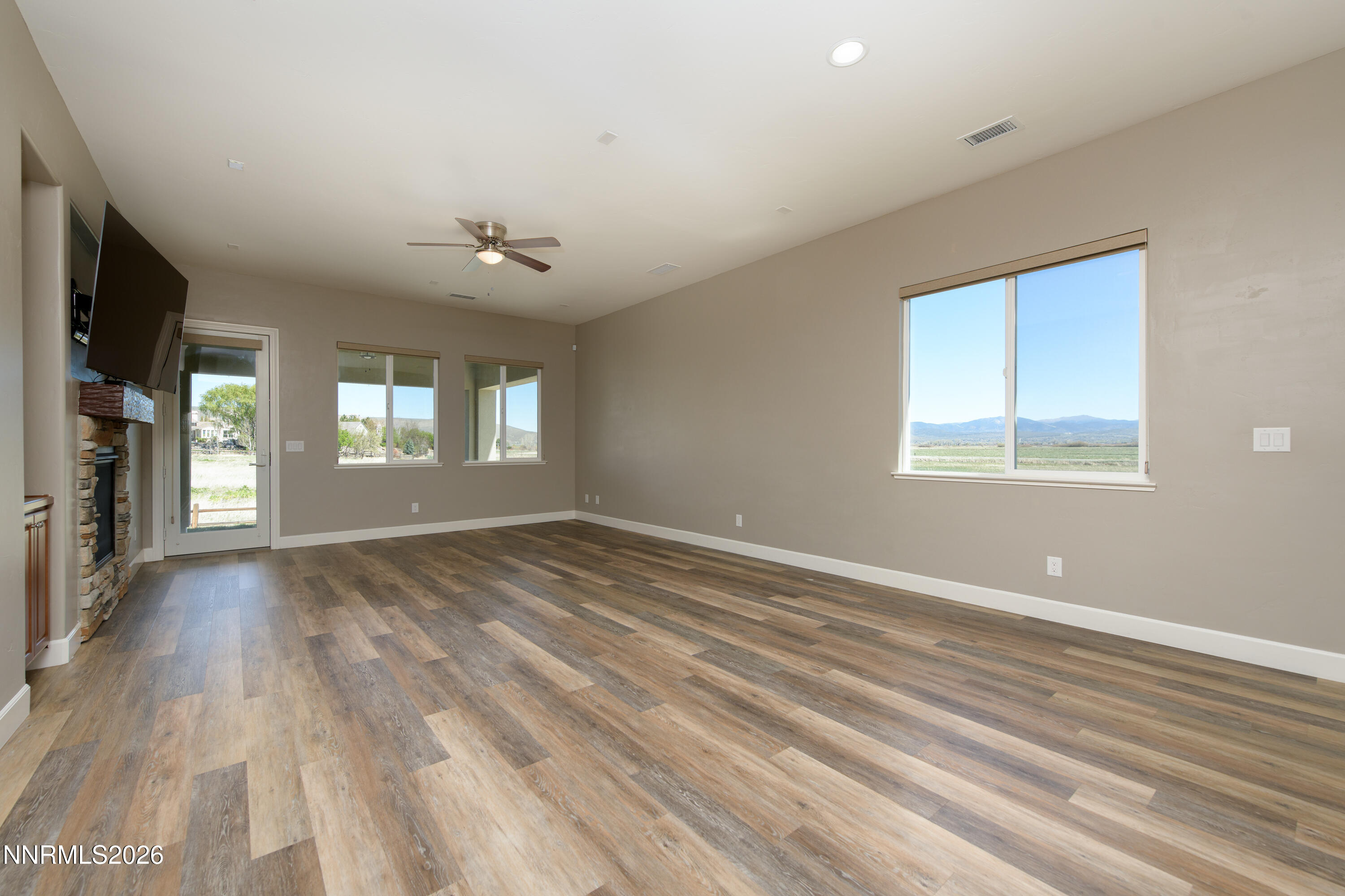 466 Egret Court Genoa, NV 89411 - Photo 13 of 56 466 Egret Ct-23