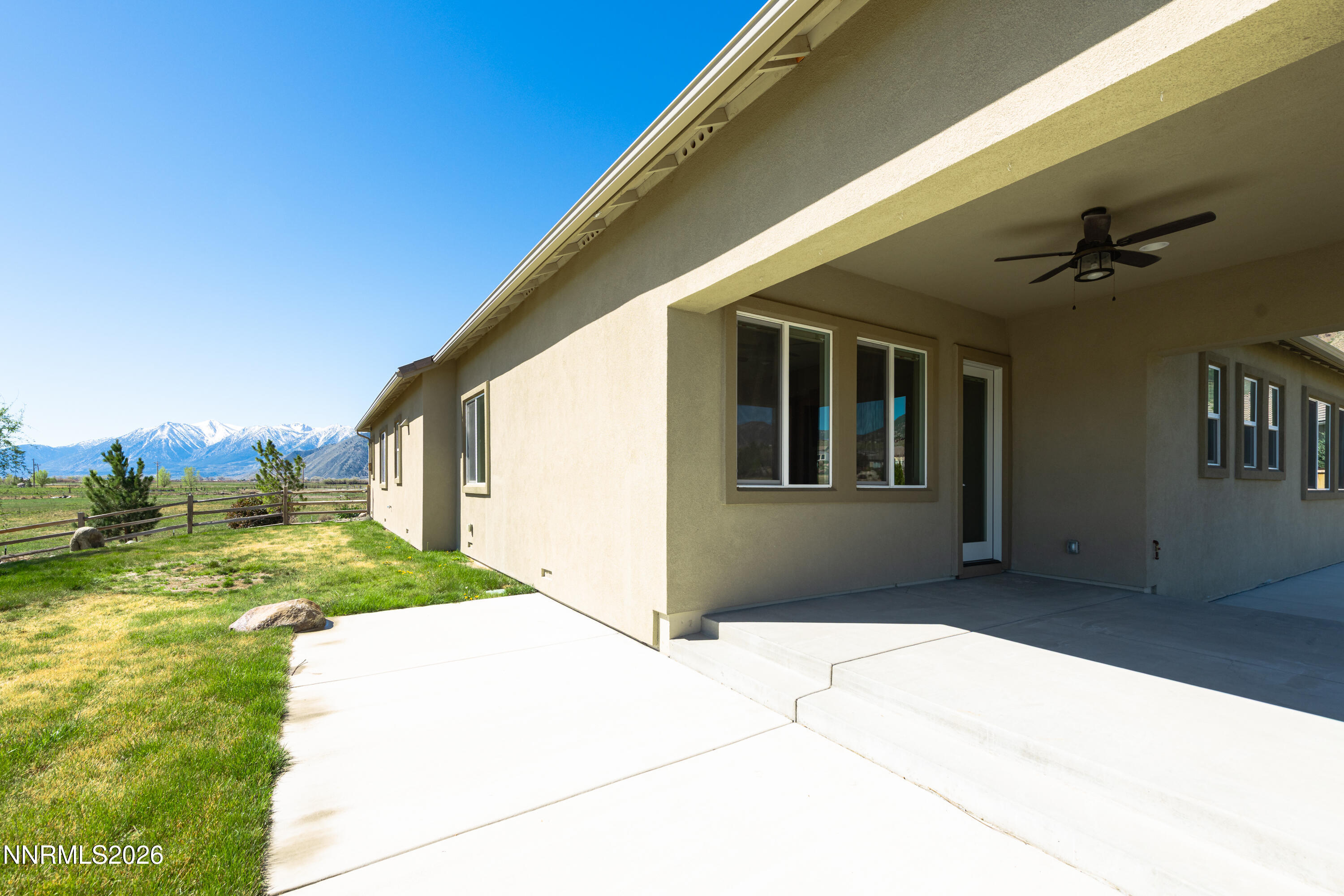 466 Egret Court Genoa, NV 89411 - Photo 6 of 56 466 Egret Ct-12