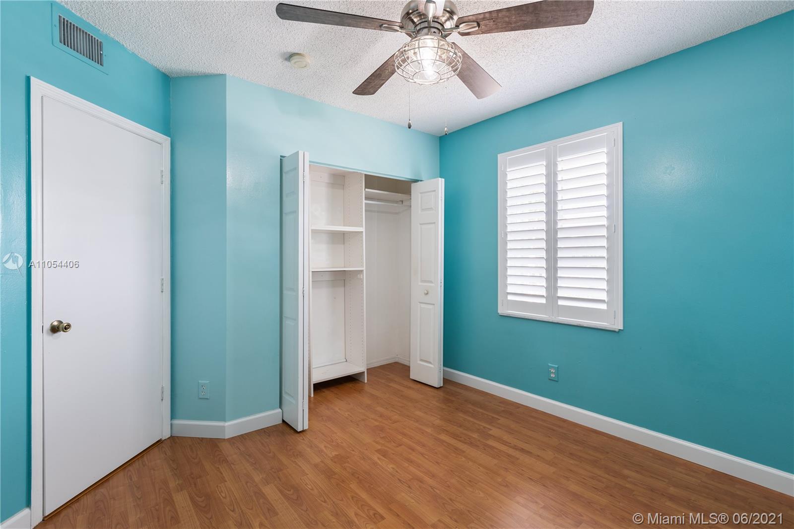 Vizcaya Miramar, FL 33027 - Photo 25 of 40