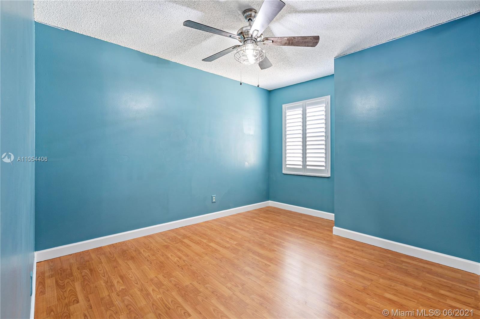 Vizcaya Miramar, FL 33027 - Photo 26 of 40