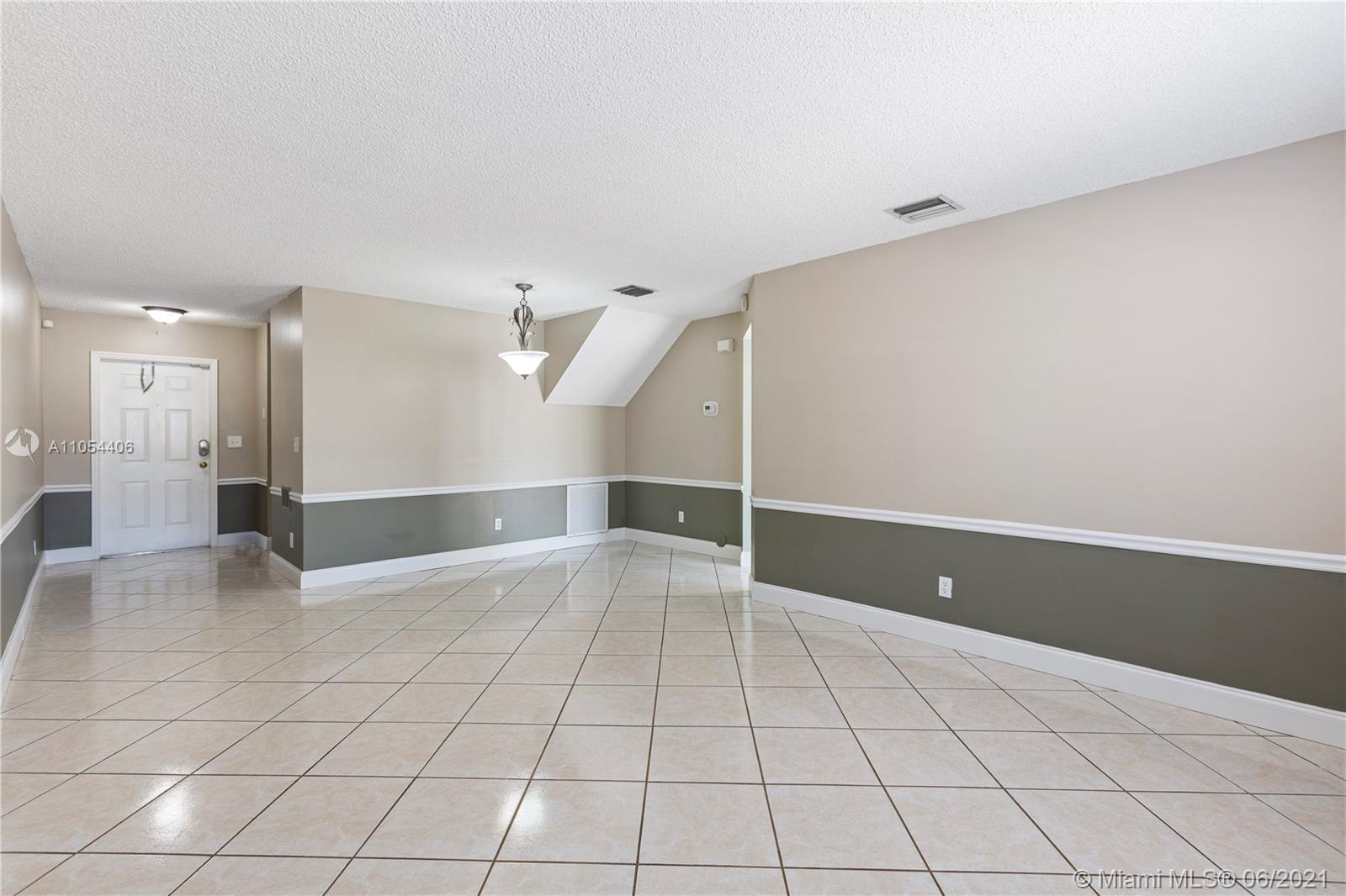 Vizcaya Miramar, FL 33027 - Photo 5 of 40