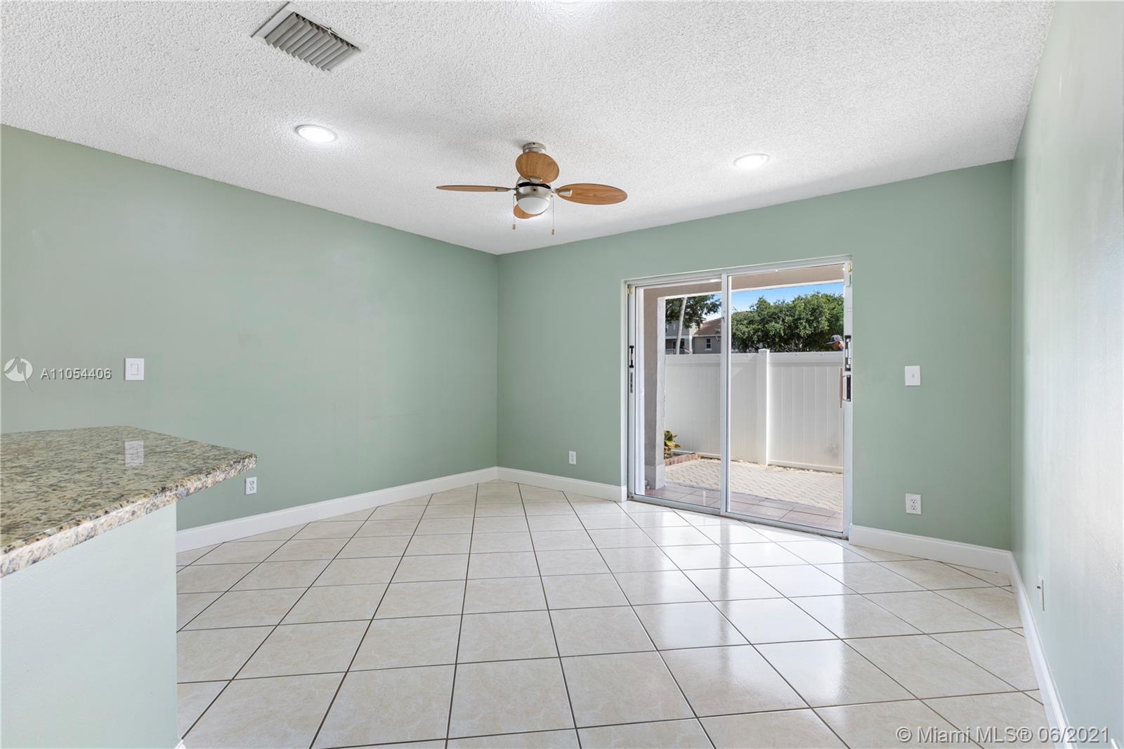 Vizcaya Miramar, FL 33027 - Photo 7 of 40