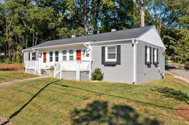 $1,750 | 100 West Roanoke Park Drive, Raleigh, NC 27608