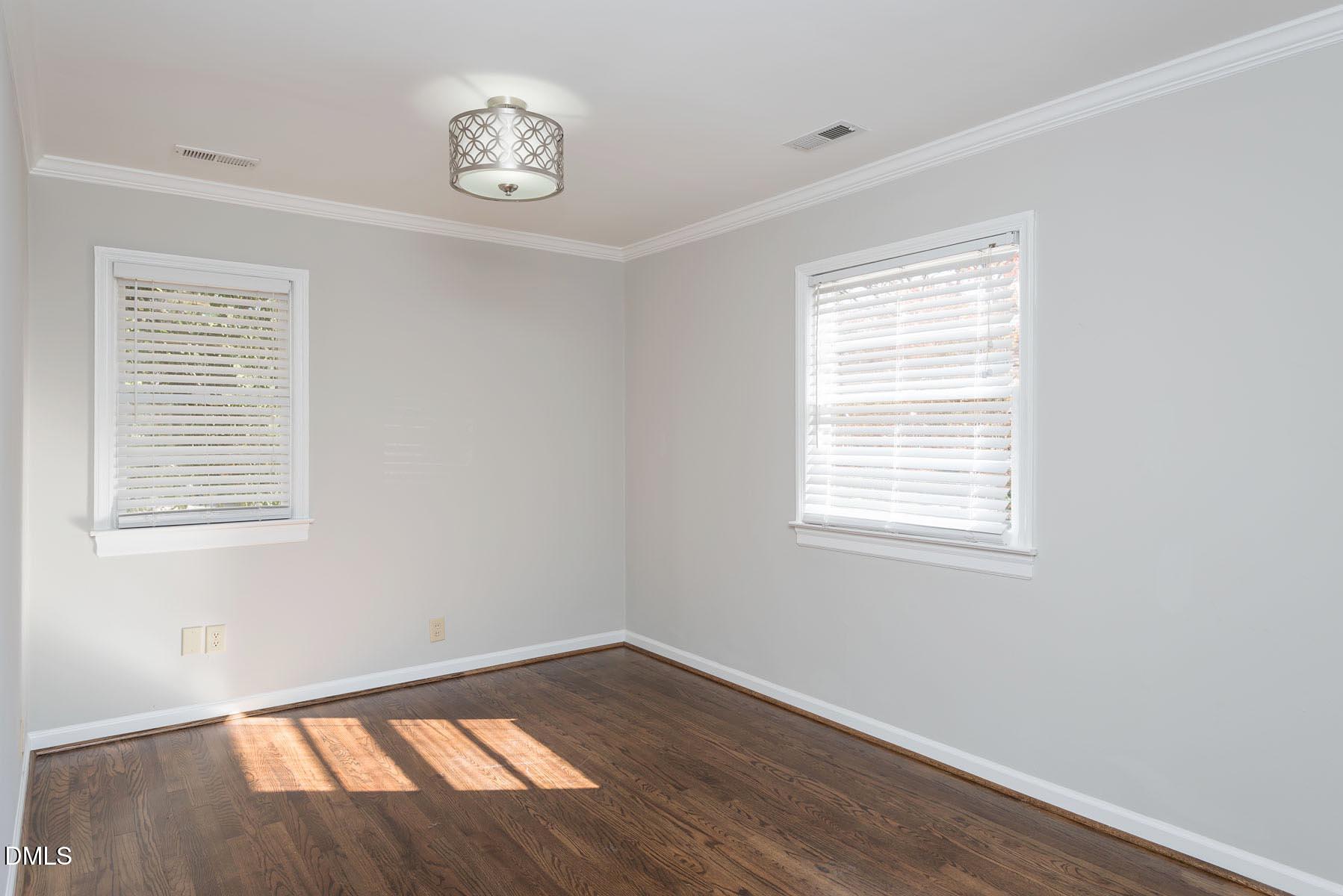 100 West Roanoke Park Drive Raleigh, NC 27608 - Photo 11 of 40 6