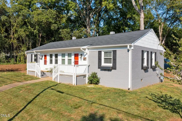 $1,750 | 100 West Roanoke Park Drive, Raleigh, NC 27608