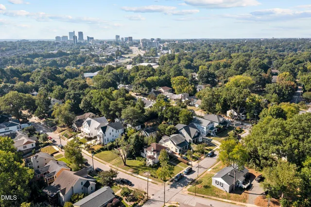 $1,750 | 100 West Roanoke Park Drive, Raleigh, NC 27608