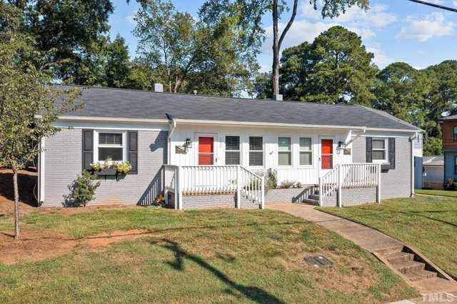 $1,750 | 100 West Roanoke Park Drive, Raleigh, NC 27608
