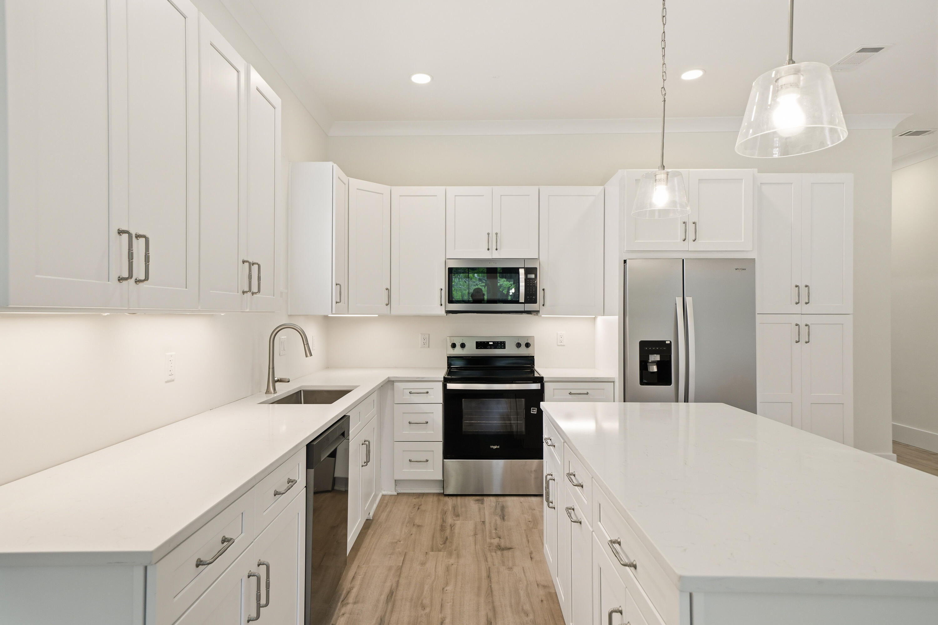 179 4th Street Santa Rosa Beach, FL 32459 - Photo 7 of 42 Kitchen