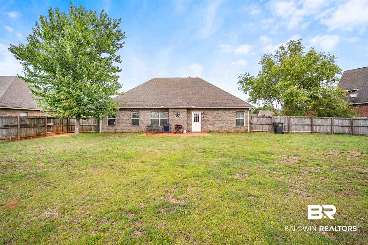 10921 Roanoke Loop Daphne, AL 36526 - Photo 24 of 31 Rear view of home