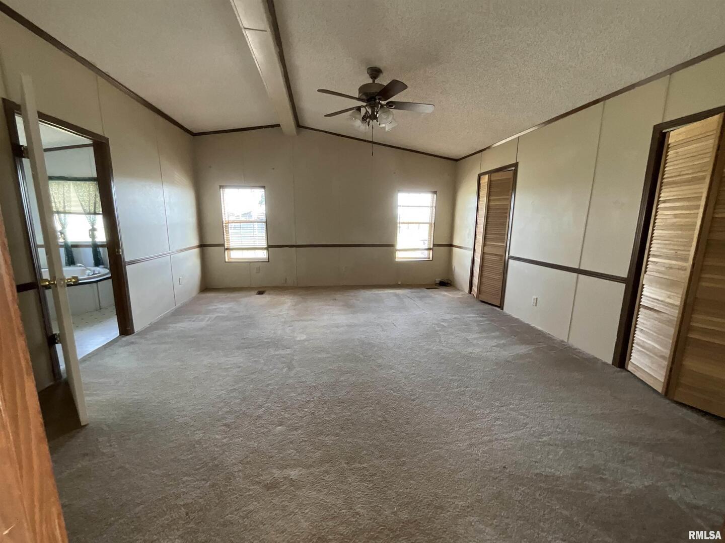 7106 Krutsinger Road Kinmundy, IL 62854 - Photo 22 of 27