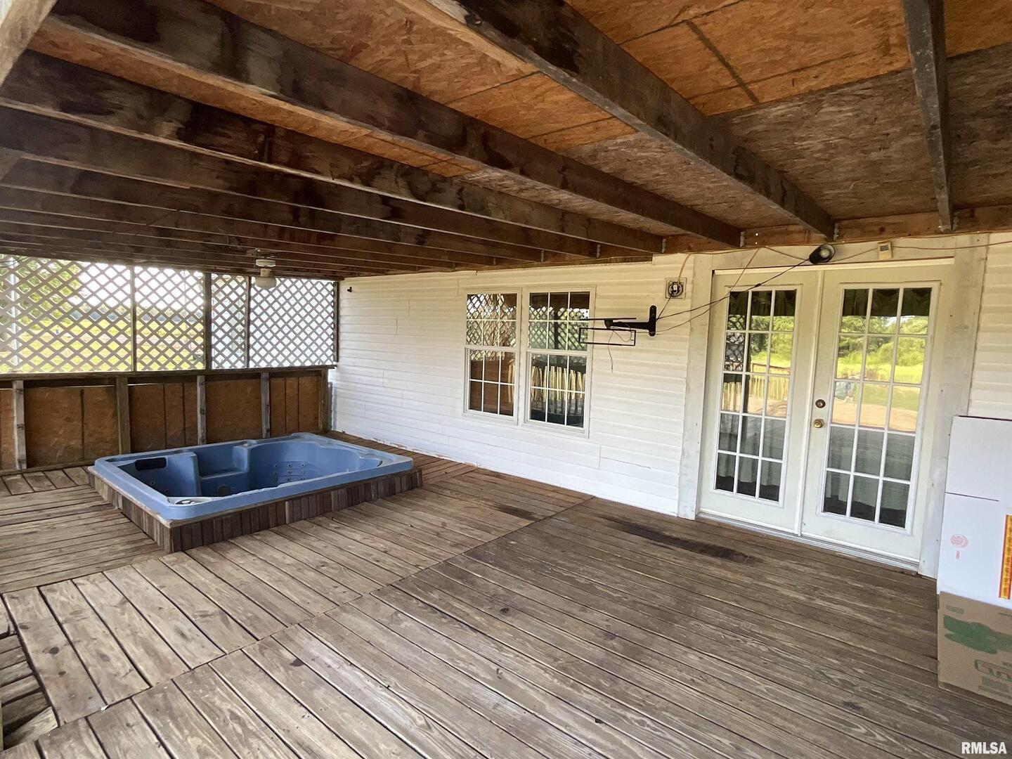 7106 Krutsinger Road Kinmundy, IL 62854 - Photo 23 of 27